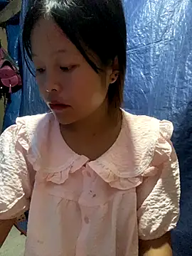 Snapshot of O_o_UwU_o_O chatting on 10/07/25, 01:25 O o UwU o O online show from 10/07/25, 01:25