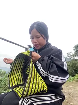 O o UwU o O online show from 11/21/25, 02:43