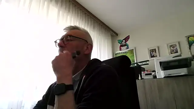 randyandy67 online show from 04/16/26, 08:37