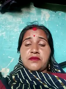 Snapshot of Sexi_pushpa chatting on 10/11/25, 11:42 Sexi pushpa online show from 10/11/25, 11:42