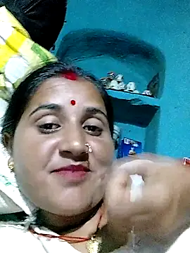 Snapshot of Sexi_pushpa chatting on 07/02/26, 03:23 Sexi pushpa online show from 07/02/26, 03:23