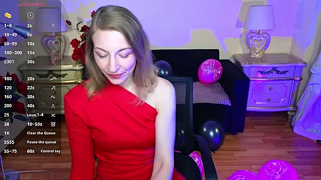 Snapshot of Katherine_Loveau chatting on 09/20/25, 11:55 Katherine Loveau online show from 09/20/25, 11:55