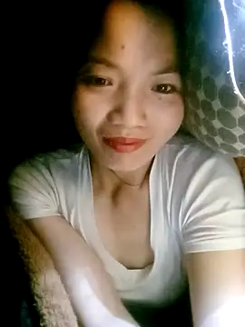 ngan-cute online show from 10/26/25, 02:12