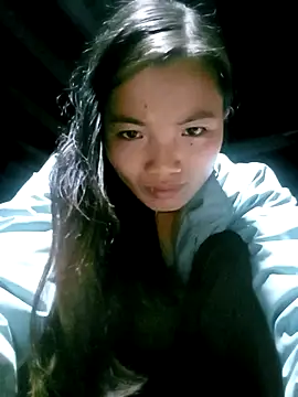 ngan-cute online show from 10/28/25, 01:25