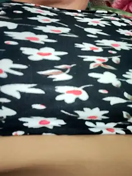 Snapshot of Kavya_hot chatting on 12/18/25, 08:20 Kavya hot online show from 12/18/25, 08:20