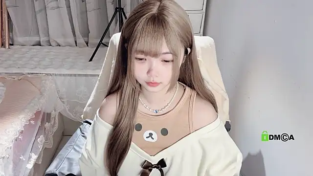 liuruyuan888 online show from 04/04/26, 09:45