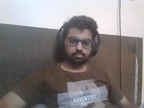 Snapshot of GOJO_1 chatting on 09/09/25, 01:32 GOJO 1 online show from 09/09/25, 01:32