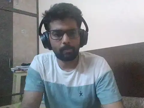 Snapshot of GOJO_1 chatting on 09/11/25, 11:10 GOJO 1 online show from 09/11/25, 11:10