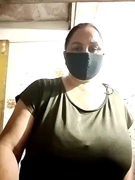 Rakhi sawant143 online show from 11/23/25, 03:01