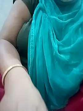 Rakhi sawant143 online show from 03/17/26, 02:49