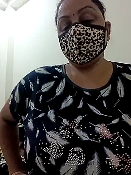 Snapshot of Rakhi_sawant143 chatting on 04/01/26, 02:45 Rakhi sawant143 online show from 04/01/26, 02:45