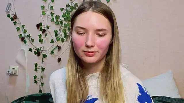  kikiclark   online show from 02/22/26, 07:23