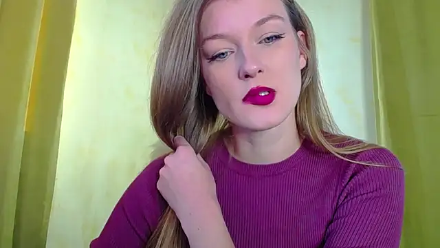 MysticVenus  online show from 12/15/25, 08:07