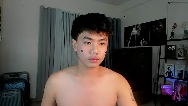 mightyhotcock online show from 09/16/25, 03:57