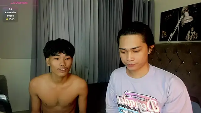 mightyhotcock online show from 09/25/25, 06:00