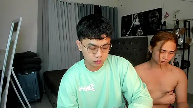 mightyhotcock online show from 10/05/25, 04:38