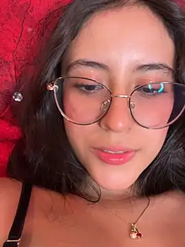 Juanita-Diaz online show from 09/18/25, 08:33