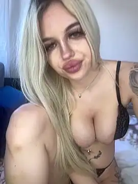 Steffi Snowbunny online show from 03/13/26, 03:18