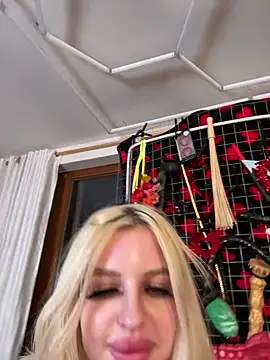 Snapshot of Steffi_Snowbunny chatting on 05/06/26, 10:15 Steffi Snowbunny online show from 05/06/26, 10:15