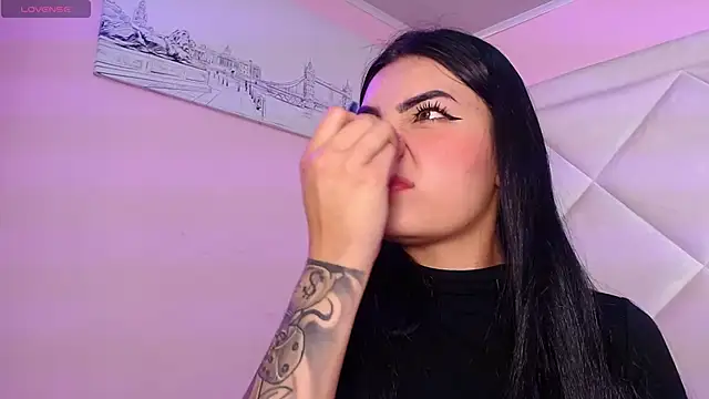 Miaa Smithh   online show from 03/13/26, 11:39