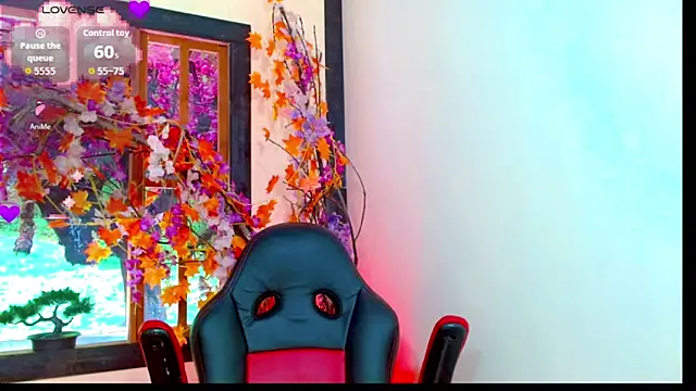 Cristal Villael online show from 11/04/25, 03:16