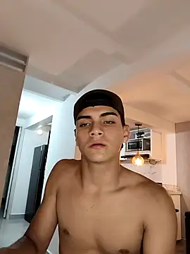 Zeusmagnos online show from 09/29/25, 10:36