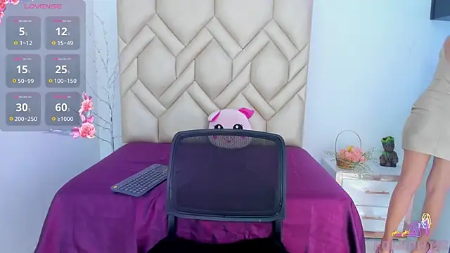 Snapshot of sexy_thin_anastasia chatting on 09/13/25, 06:51 sexy thin anastasia online show from 09/13/25, 06:51