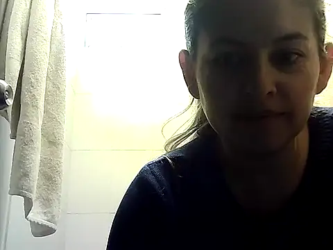 Valery  Rouse  online show from 10/03/25, 08:50