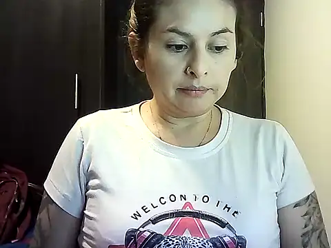 Valery  Rouse  online show from 02/11/26, 01:21