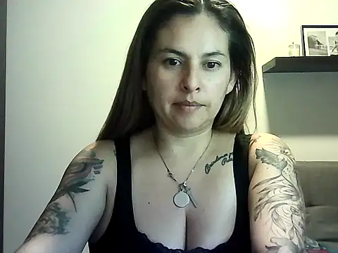 Valery  Rouse  online show from 04/22/26, 10:55