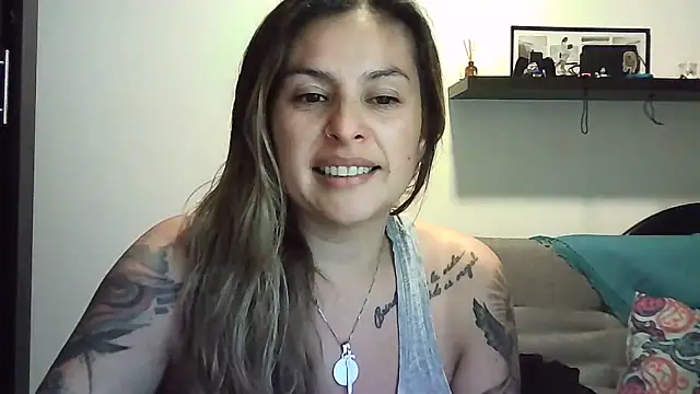 Valery  Rouse  online show from 06/15/26, 10:56