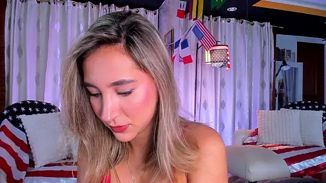 Snapshot of Zarajener chatting on 07/05/26, 11:23 Zarajener online show from 07/05/26, 11:23