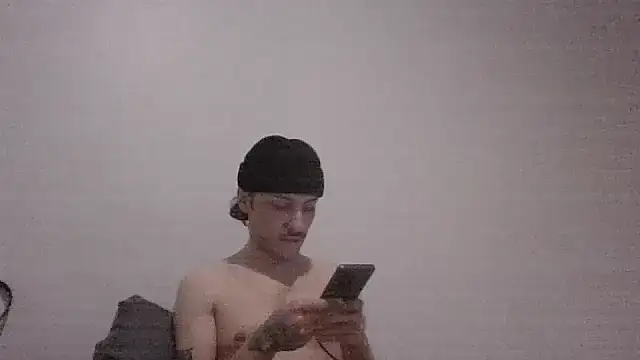 Snapshot of Jbenz420 chatting on 05/21/26, 11:45 Jbenz420 online show from 05/21/26, 11:45