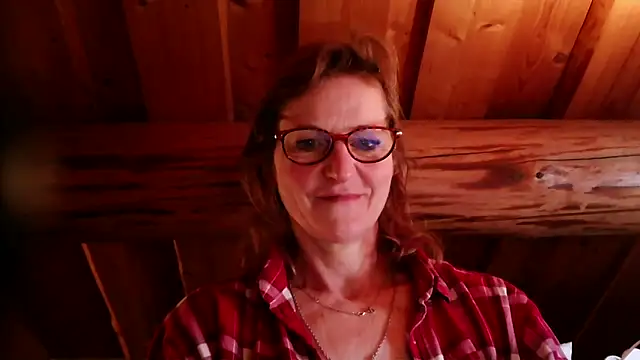 Valinella online show from 04/17/26, 05:21