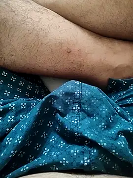 Snapshot of Ravi272 chatting on 09/09/25, 04:34 Ravi272 online show from 09/09/25, 04:34