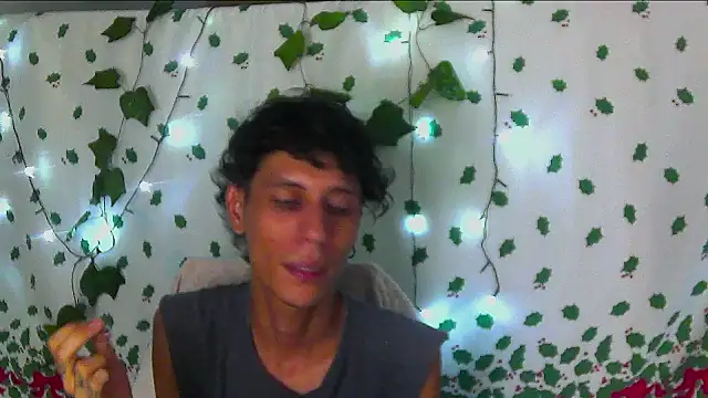 Crxxxsh online show from 09/22/25, 11:51