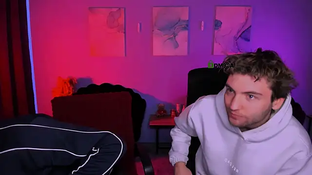 travis wolf  online show from 02/08/26, 09:45