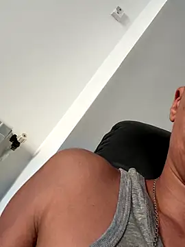 Snapshot of Merousexy282828 chatting on 09/11/25, 04:29 Merousexy282828 online show from 09/11/25, 04:29