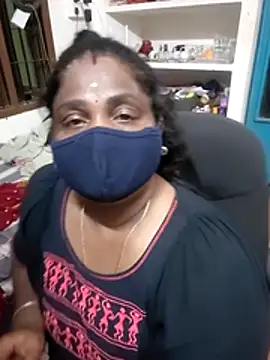 Snapshot of Tamil_Kavitha10 chatting on 08/01/26, 03:33 Tamil Kavitha10 online show from 08/01/26, 03:33