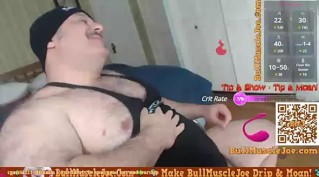 Snapshot of bullmusclejoe chatting on 12/12/24, 02:44 bullmusclejoe online show from 12/12/24, 02:44