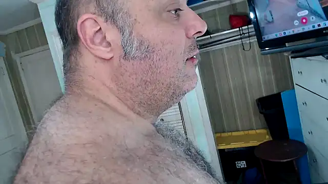 Snapshot of bullmusclejoe chatting on 07/24/26, 07:01 bullmusclejoe online show from 07/24/26, 07:01