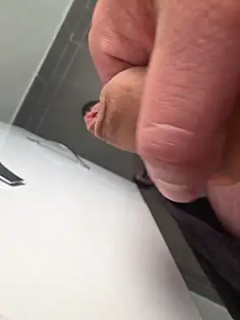 NuclearValue40 online show from 04/14/26, 05:19