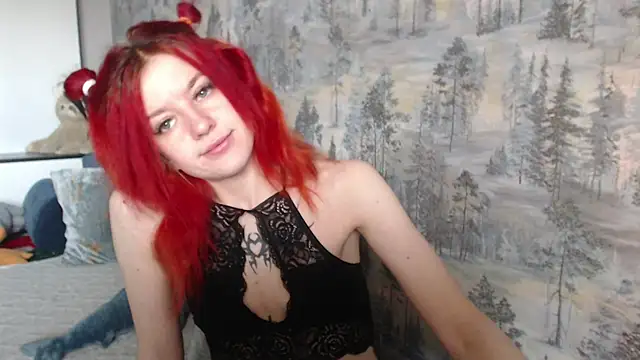   Elina   online show from 10/19/25, 04:24