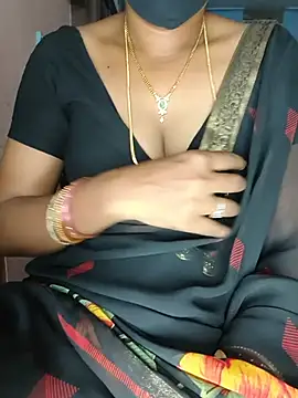 Snapshot of SindhuHappy chatting on 06/15/26, 11:40 SindhuHappy online show from 06/15/26, 11:40
