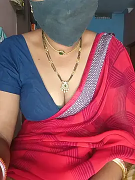 Snapshot of SindhuHappy chatting on 06/20/26, 11:40 SindhuHappy online show from 06/20/26, 11:40