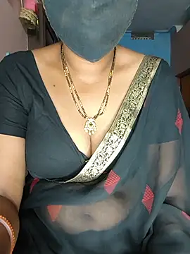 Snapshot of SindhuHappy chatting on 06/21/26, 11:40 SindhuHappy online show from 06/21/26, 11:40