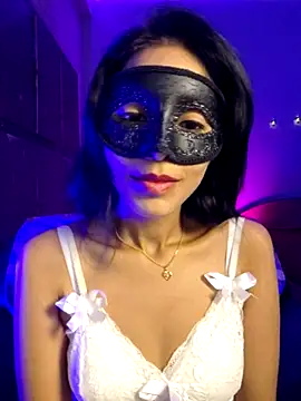 royeoy22 online show from 11/05/25, 11:54