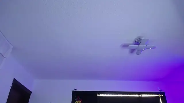  Charlotte Collins  online show from 04/18/26, 03:16