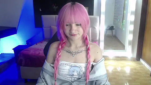  Charlotte Collins  online show from 05/07/26, 03:06