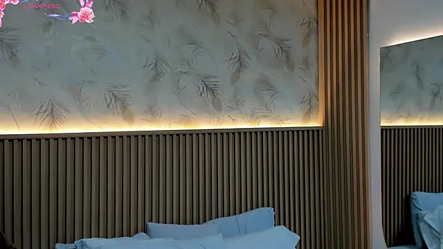 Snapshot of Liss-Reyes chatting on 06/11/26, 12:25 Liss-Reyes online show from 06/11/26, 12:25